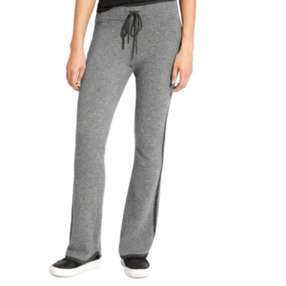 ATHLETA SweatPants Cashmere Flare Casual Lounge Grey Size Small Short